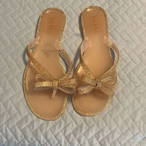 Nicole Miller embellished flip flops Size 8